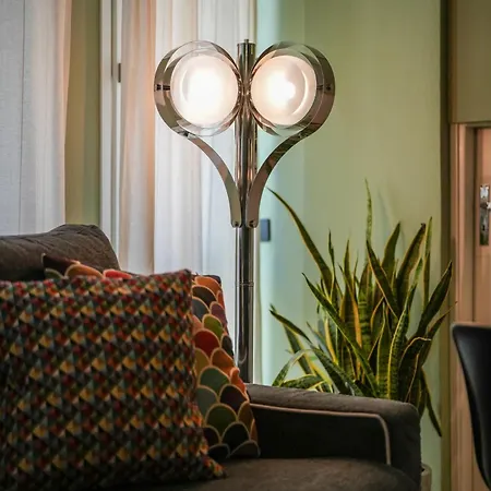 Lλ Dimөrλ Di Kλmλ' Apartament