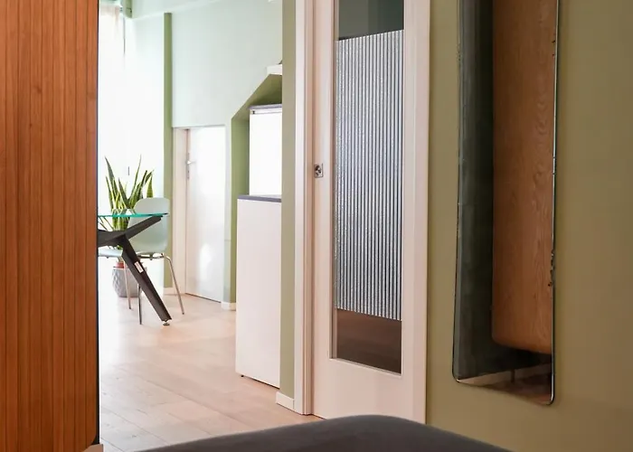 Lλ Dimөrλ Di Kλmλ' *